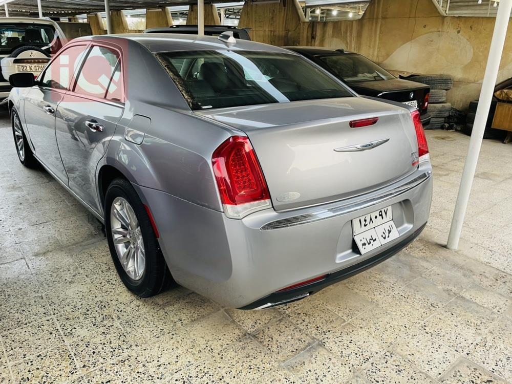 Chrysler 300